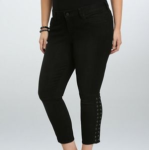 Torrid Black Skinny Jeans Lace-Up Sides (Short)
